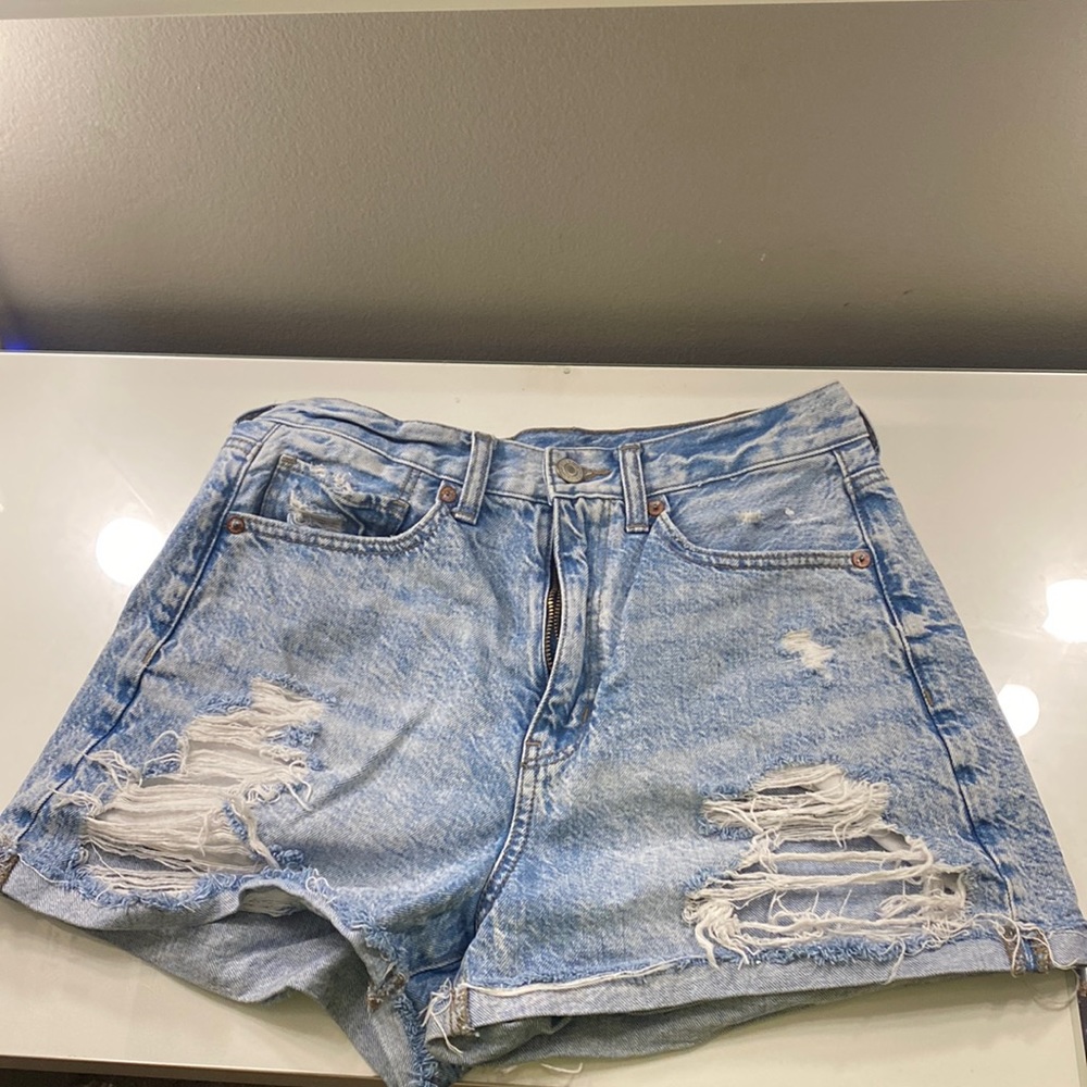 american eagle shorts